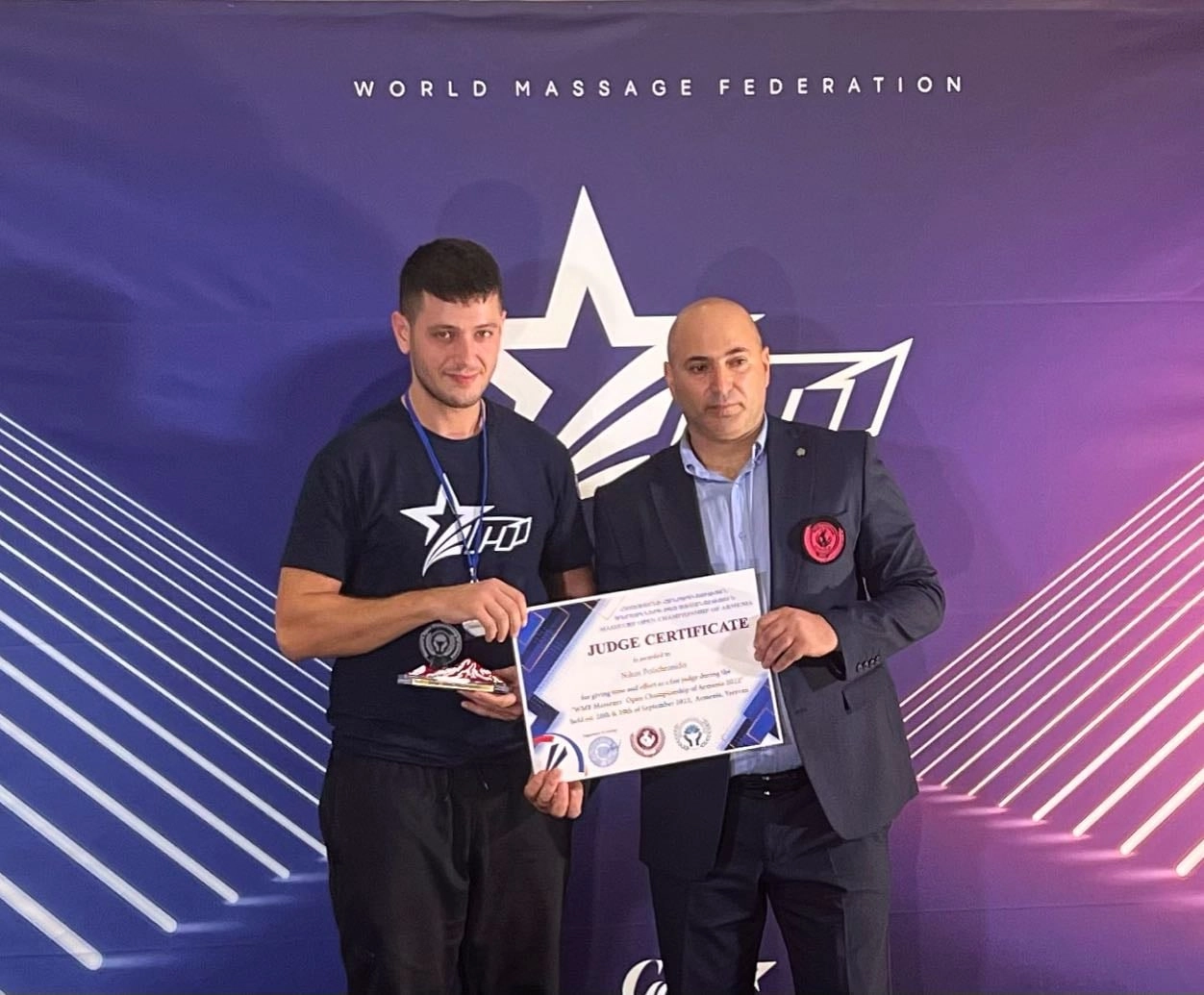 Արման Մանուկյան. մարդ, ով վերականգնում է ոչ միայն մարմինը, այլև՝ հավատը Նյութի աղբյուրը` http://yn.am/?index&p=148228&l=am